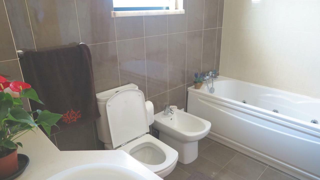 Partilha Sol Apartment Alvor Eksteriør billede